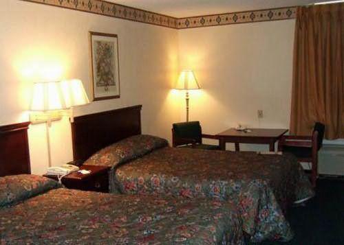Hotel Muskogee Hotel